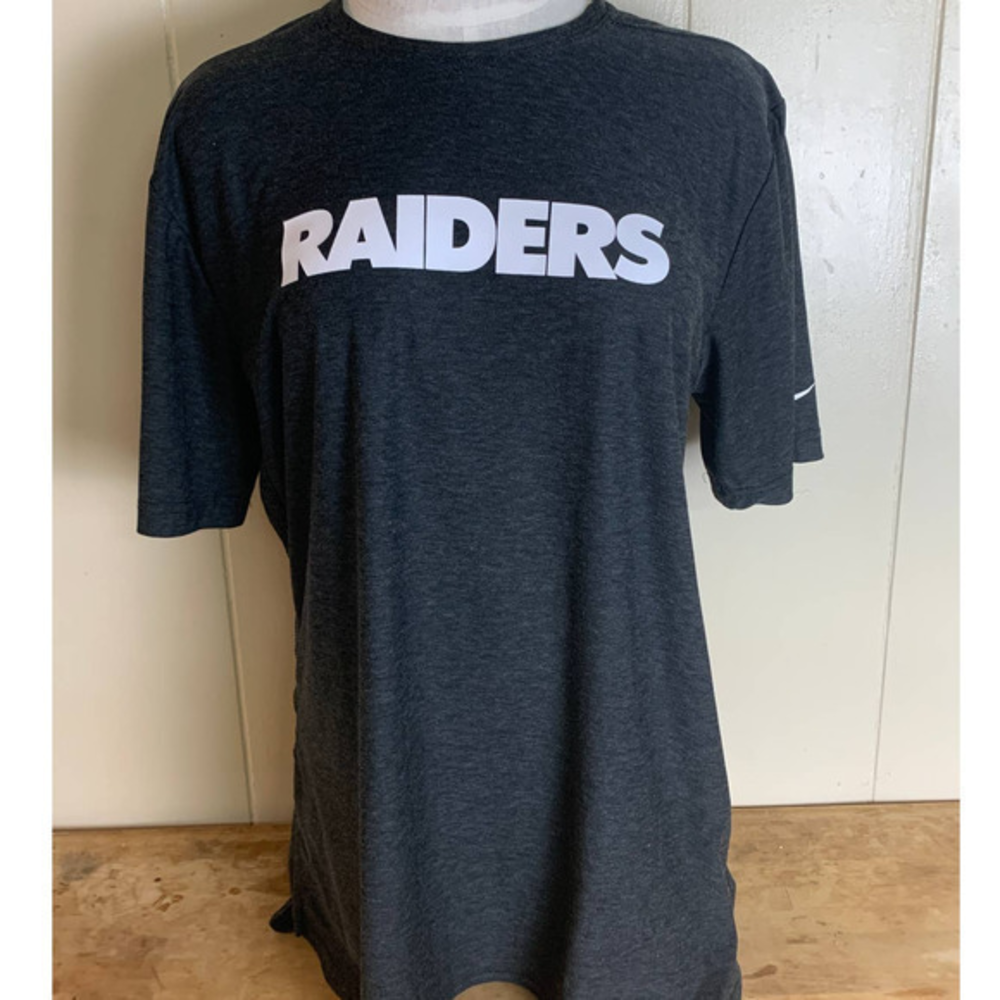 Nike Dri Fit‎ Raiders Shirt Women’s Medium